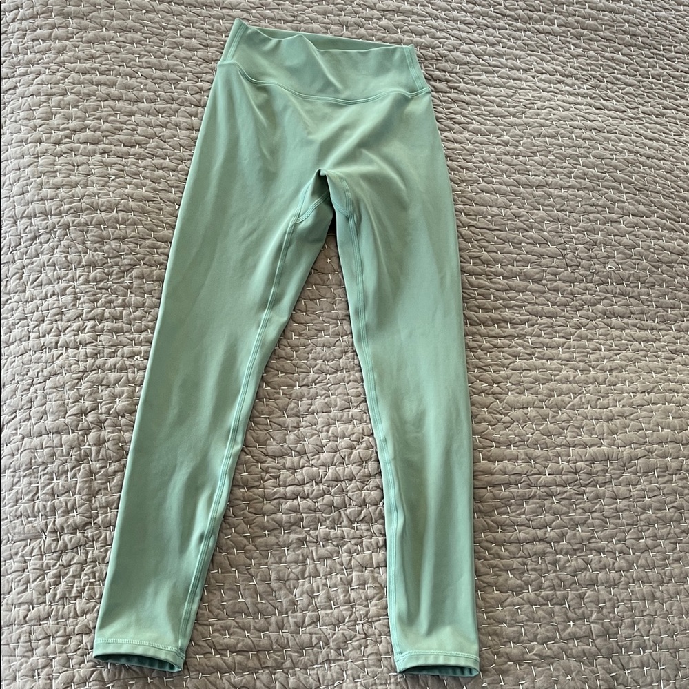 ONSET Light Sage Green Active Leggings